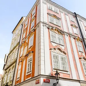 Apart-hotel King's Road, Praga