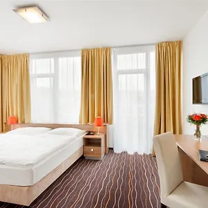 Hotell Akcent, Prag