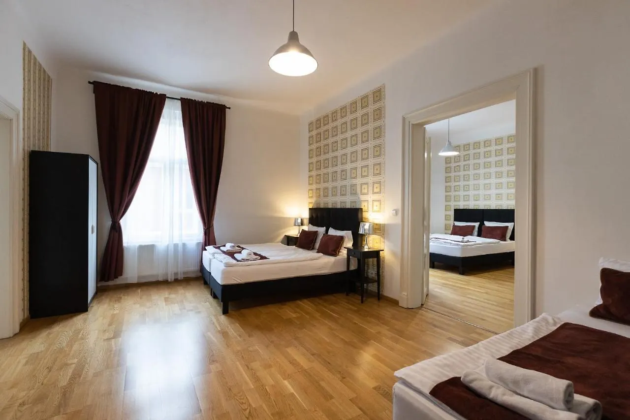 Aparthotel Old Town Spirit Praha 3*,